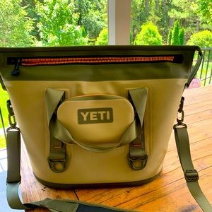 Yeti Hopper Two 30